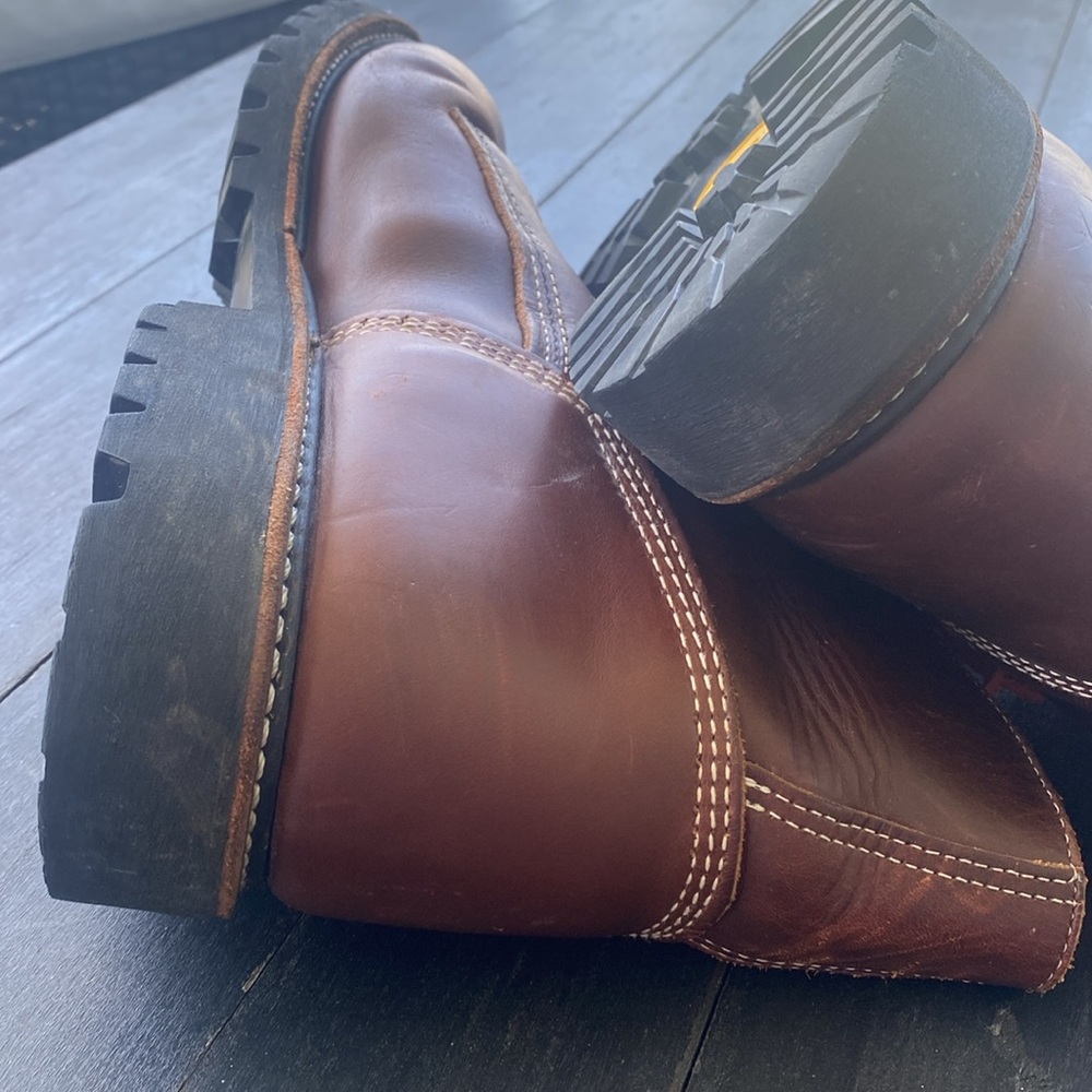 Size 12
Excellent condition - Picture 12 of 12